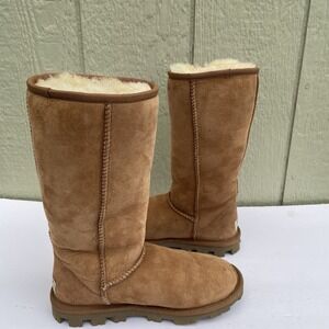 UGG Boots 5845 Womens 6 Chestnut Brown Classic Tall Sheepskin Lined Slip On comf